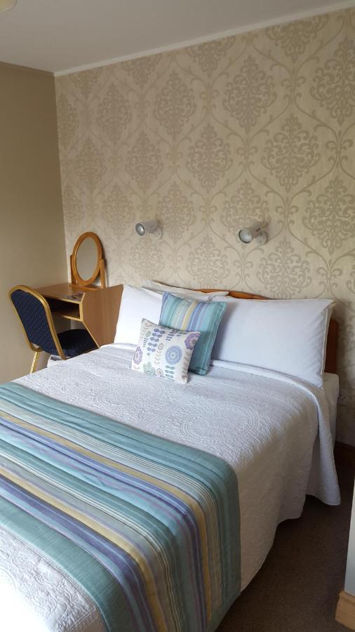 אוטרארד Riverwalk House B&B מראה חיצוני תמונה