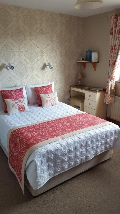 אוטרארד Riverwalk House B&B מראה חיצוני תמונה