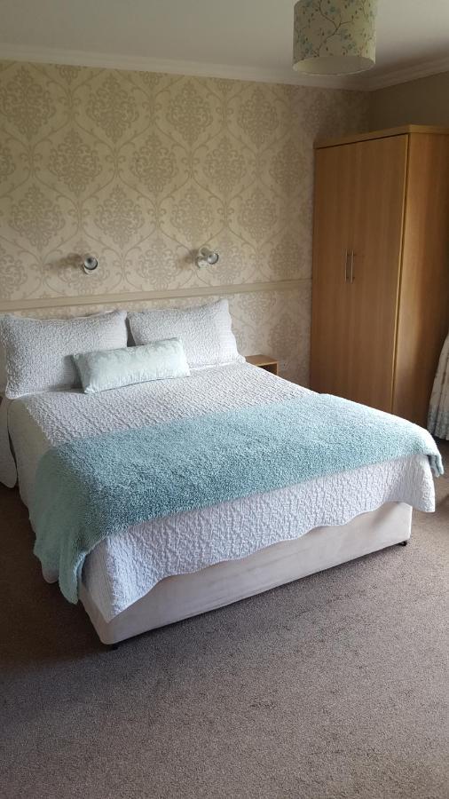 אוטרארד Riverwalk House B&B מראה חיצוני תמונה